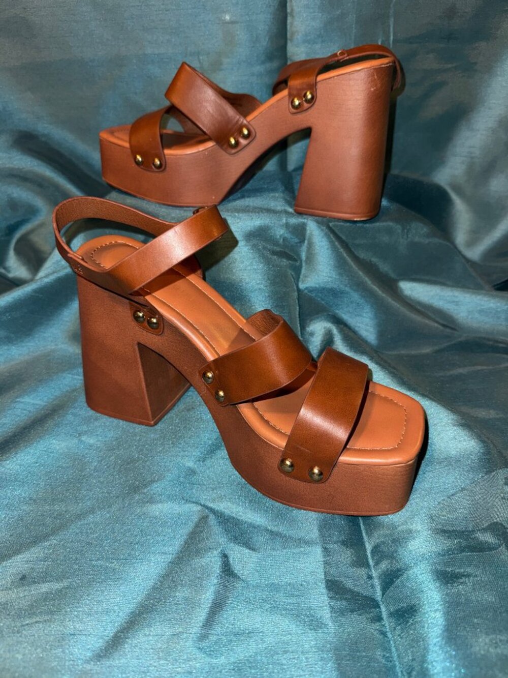 Women's Madden Girl brown strap sandals with wooden block/platform heel size 7.5